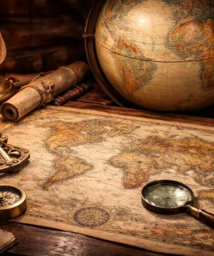 découvrez avec nous la distance totale parcourue autour de la terre au fil des grandes découvertes historiques.