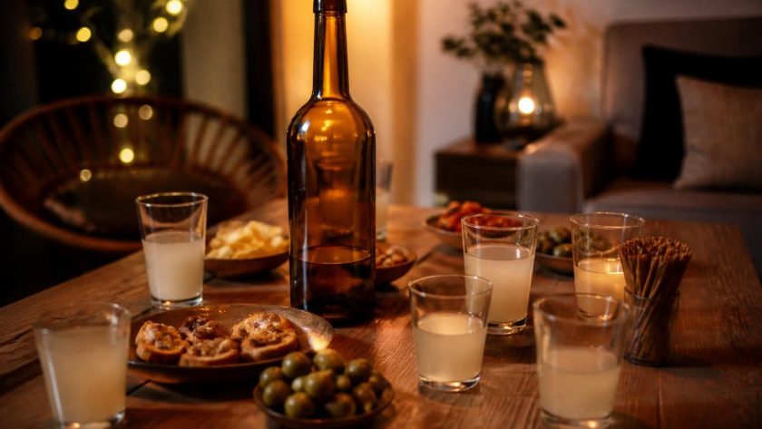 découvrez combien de doses de ricard prévoir dans 1 litre pour garantir une soirée réussie entre amis. conseils et astuces pour un apéritif parfait.